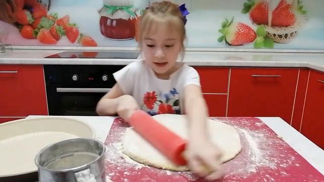Пирог сметанник от Полины. смотреть онлайн