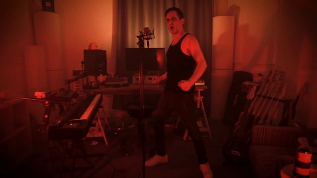 In der Weihnachtsbäckerei | Imitation von Billie Eilish, Juju, Deichkind, ... смотреть онлайн