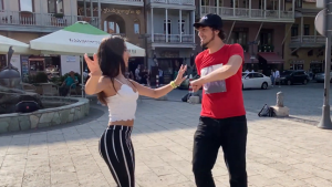 Супер Чеченская Лезгинка В Тбилиси 2023 Девушки Танцуют Класс Топ Музыка Ловзар Кайфовая ALISHKA