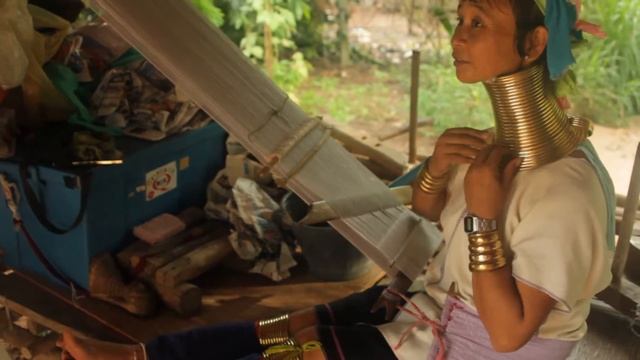 самые длинные шеи в мире паттайя смотреть онлайн