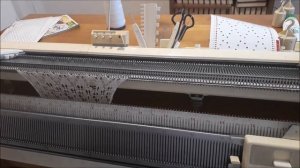 Вязание ажура на вязальной машине Бразер по перфокарте от машины Сильвер