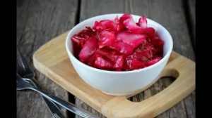 Капуста Пилюска со свеклой. Маринованная капуста. Пелюстка рецепт.