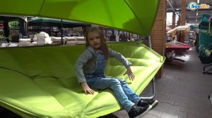 Влог Идем на ШОППИНГ перед Летним Путешествием! Ищем Чемодан в новом видео для детей