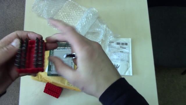 Посылка с Ali #266: Torx хитрая отвёртка + сменные наконечники смотреть онлайн