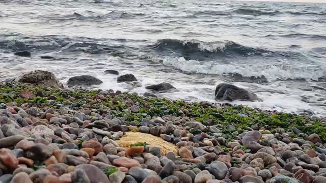 Море вблизи и издалека. Шум моря, звук волн смотреть онлайн