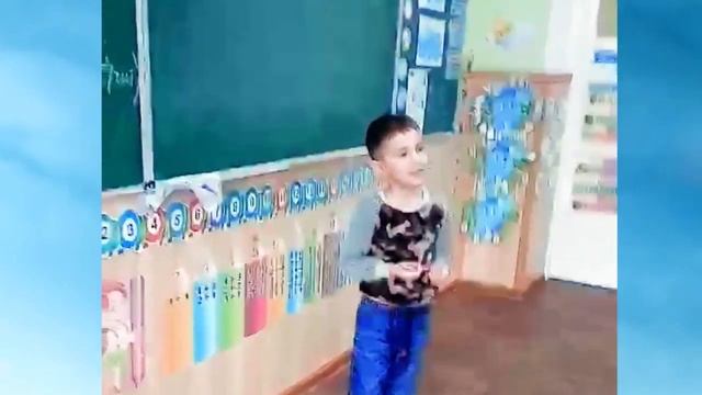 НЕОБЫЧНЫЙ УРОК во втором классе! Реклама -двигатель прогресса! 2-Б Очаков смотреть онлайн