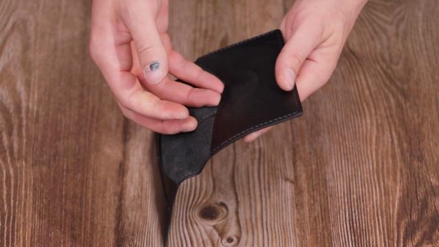 Огляд шкіряної обкладинки на паспорт утримувачем для Apple AirTag GRANDE PELLE 11622 смотреть онлайн