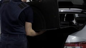 Skoda SuperB 2015 // Установка электропривода багажника