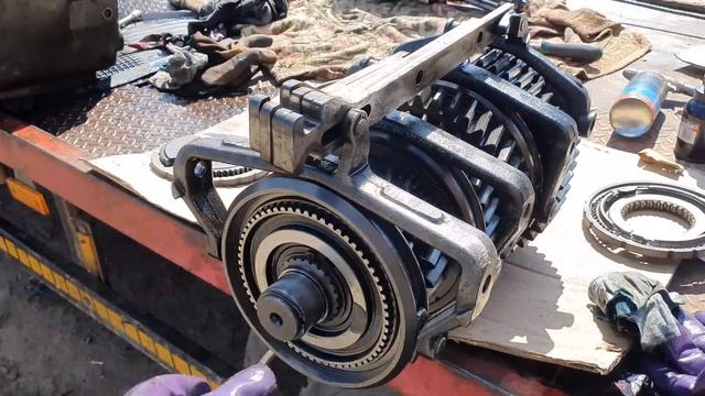 Ремонт и изучение КПП MERCEDES-BENZ G4/95 6! смотреть онлайн