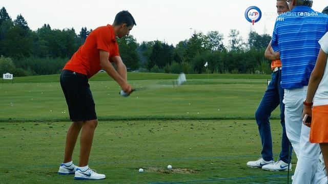 Играть в гольф смотреть онлайн