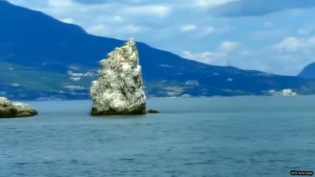 Прогулка по морю от алушты до Ласточкина гнезда смотреть онлайн
