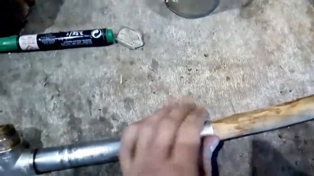 Трость с КЛИНКОМ из водопроводных труб. смотреть онлайн