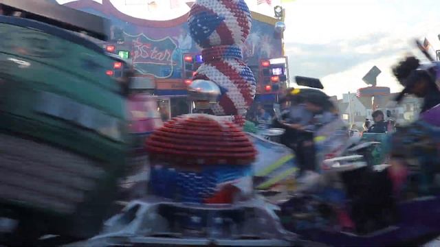 Break Dancer Engelbrecht Volksfest Bad Neustadt an der Saale 2022 3 смотреть онлайн