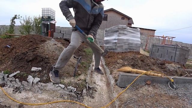 ЦОКОЛЬ для бани 4 x 8 из бетонного блока за 8 часов!ЭТО БЫЛО ЖЕСТКО! смотреть онлайн