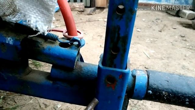 Мотоблок МТЗ vs прицеп. Сцепка смотреть онлайн