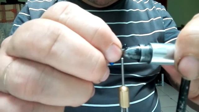 Мормышка муравей с кошачим глазом смотреть онлайн