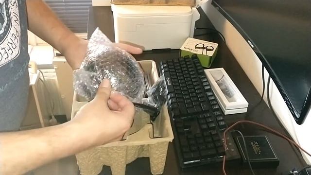 Unboxing Creative Pebble Plus - 2.1 PC Speakers with subwoofer смотреть онлайн