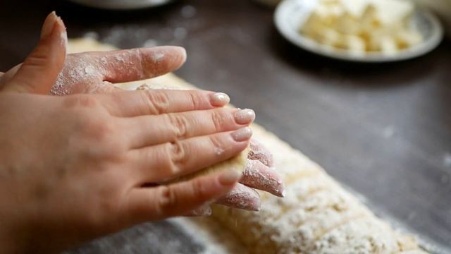 Готовлю Из Остатков Картофельного ПЮРЕ !? КАРТОФЕЛЬНИКИ с Моцареллой ? смотреть онлайн