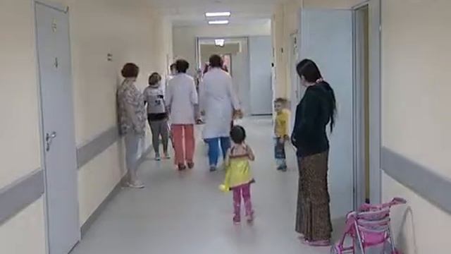 В Вологодской детской областной больнице начали работать клоуны смотреть онлайн