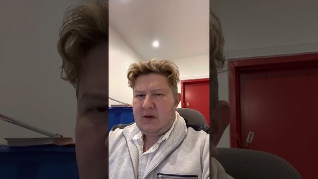 Лирическое стихотворение «ЦАРИЦА», из поэтического сборника «От Гудзона до Ланжерона» смотреть онлайн