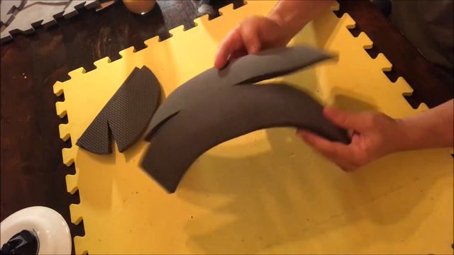 basic cosplay helmet tutorial made from eva foam смотреть онлайн