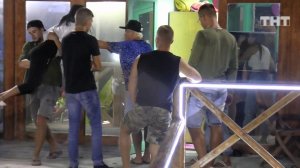 Дом-2: Бухынбалтэ оскорбила Диану и Лейлу, назвала их ш и б