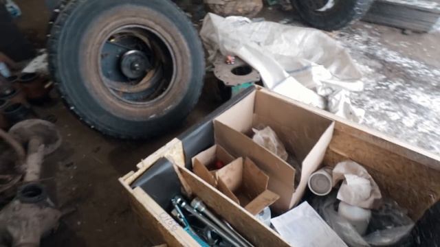 Первый день работы на новом КИРОВЦЕ. Цепляю лопату. смотреть онлайн