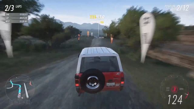Forza Horizon 5 | 1985 Nissan Safari смотреть онлайн