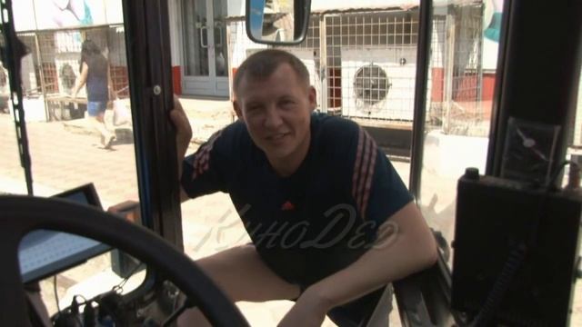 На тракторе по России 13 смотреть онлайн
