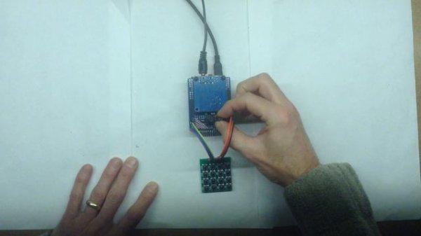 Arduino MIDI VS1003 Drum Machine