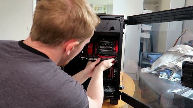 MSI GeForce GTX 1070 GAMING X 8G - Unboxing and Mustang смотреть онлайн