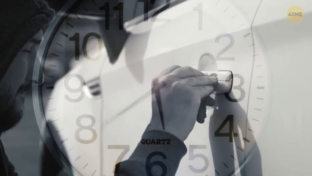 Если увидите этого человека на дороге, не останавливайтесь на обочине смотреть онлайн