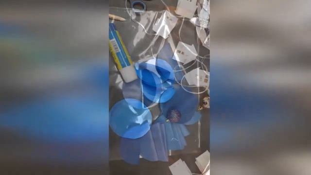 Игрушка на елку - шарик из бумаги смотреть онлайн