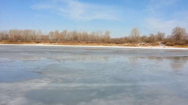 Карьер зимой возле реки Тура не доезжая деревни Малькова под Тюменью смотреть онлайн