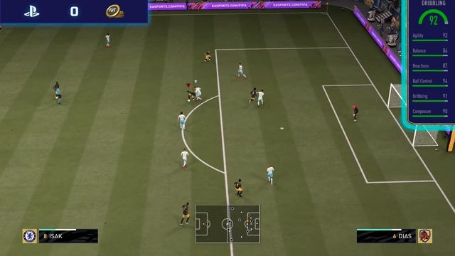 ЛУЧШАЯ БЕСПЛАТНАЯ КАРТА В ФИФЕ? | ОБЗОР НА ТОТС ИСАК 92 | TOTS ISAK PLAYER REVIEW смотреть онлайн