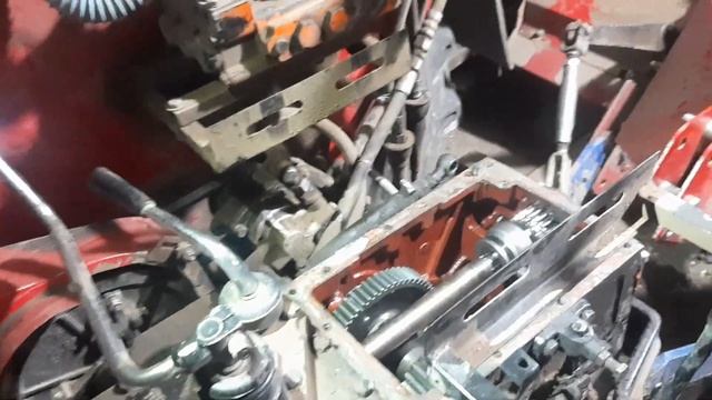 Подшипники ВОМа мини-трактора Shifeng 244. Какой уровень масла КПП? смотреть онлайн