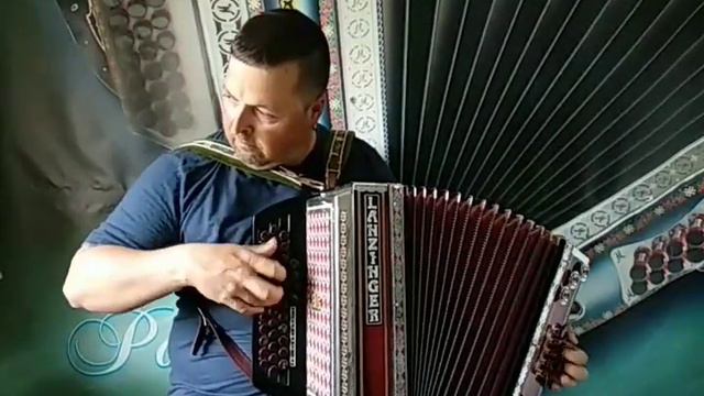 LANZINGER B Es As - PLAZNIK STIMA смотреть онлайн