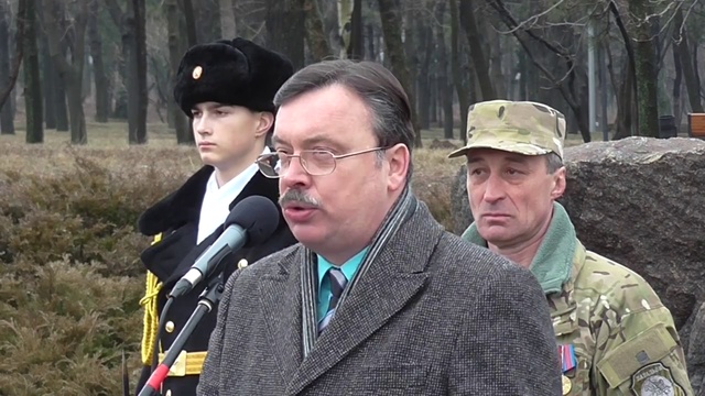 Митинг посвященный 27-й годовщине вывода войск из Афганистана (Донецк) смотреть онлайн