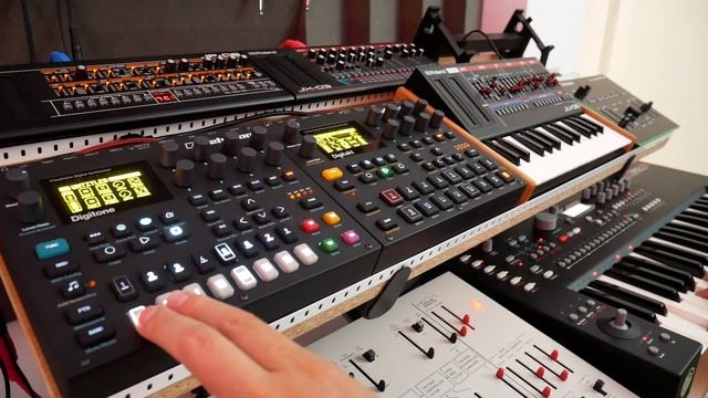 AMBIENT DIGITONE \ DIGITAKT \ ANALOG KEYS