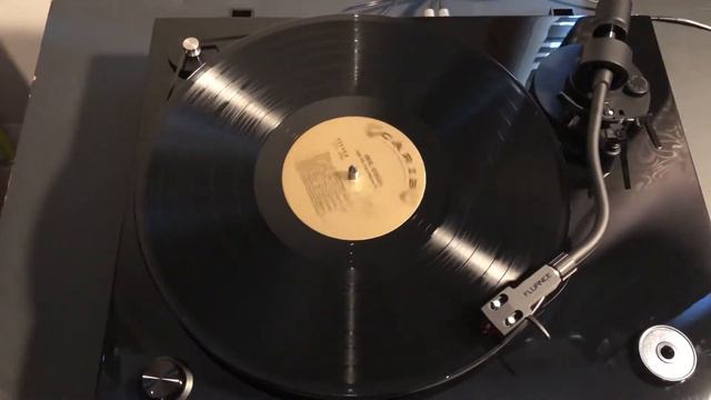 King Eric And His Knights - Conch Ain’t Got No Bone смотреть онлайн