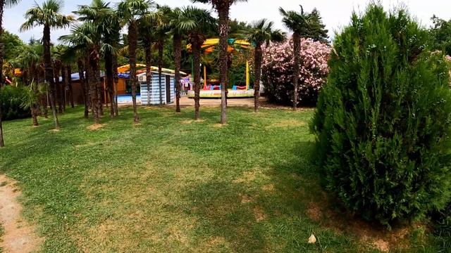 ул.Калараш, парк и ул.Павлова.?ЛАЗАРЕВСКОЕ и Я смотреть онлайн