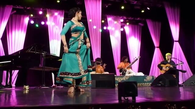 Indian Classical & Flamenco Fusion | Indialucia | Svetlana Tulasi смотреть онлайн