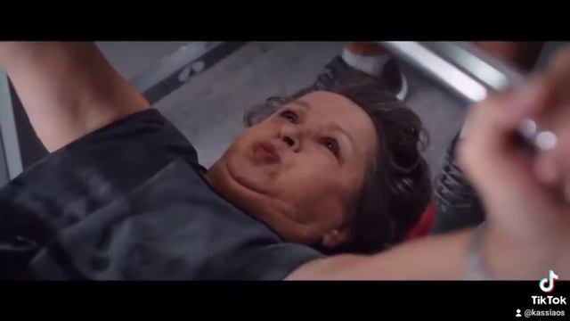 Крутая бабушка силачка 2 смотреть онлайн