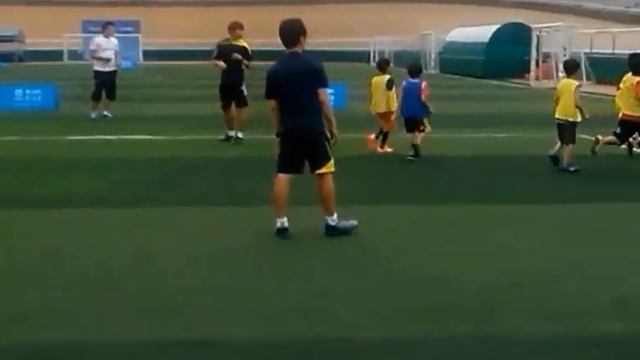 Junseo Justin Yoo смотреть онлайн