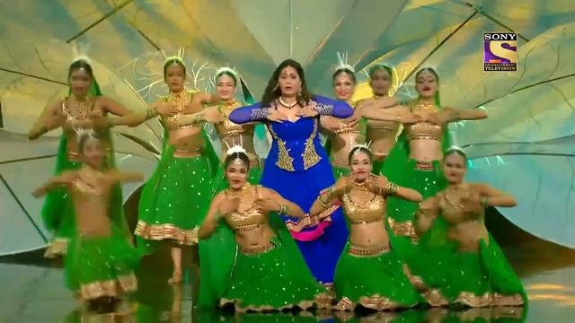 Geeta Maa ने दी Retro Songs पे Performance | Super Dancer | Classical Performance смотреть онлайн