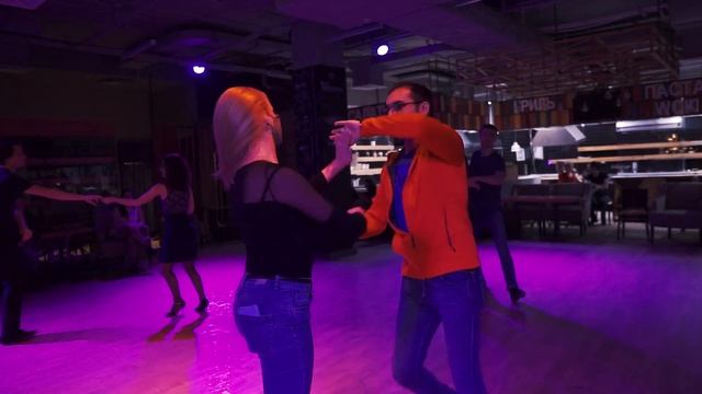 Victor Fomichev & Lesya Dugina #lambazouk improvisation смотреть онлайн