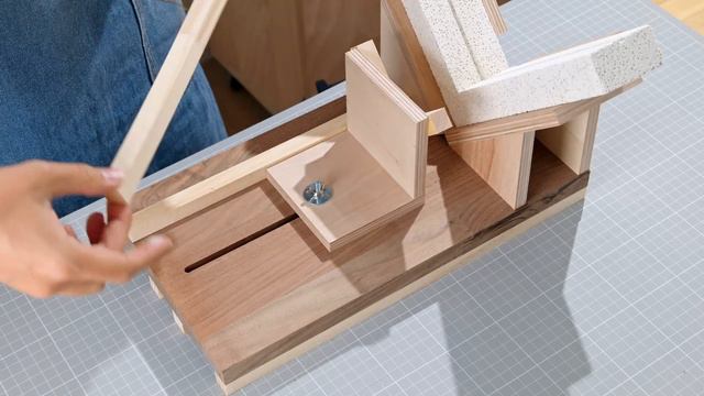 Amazing Bottle Cutter / How to Make a Homemade Glass Bottle Cutter смотреть онлайн