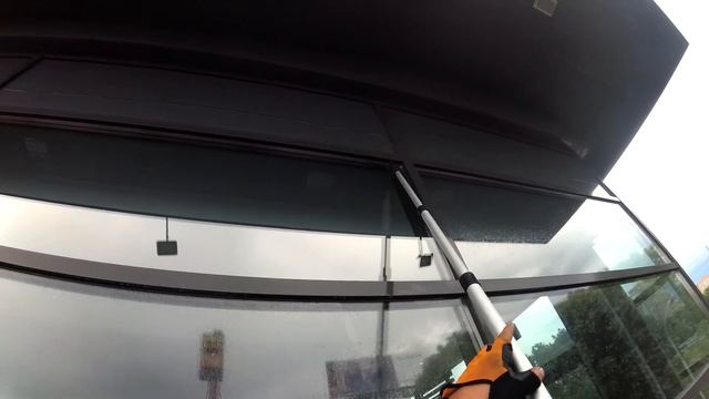 Техника мойки окон Moerman Excelerator 2 0 в ограниченном пространстве. смотреть онлайн