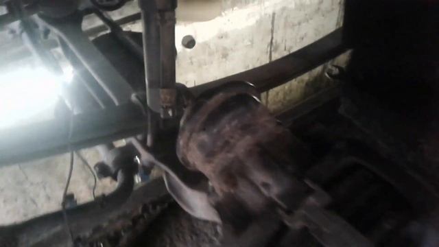 DAF 105 замена сайлентблока рессоры смотреть онлайн