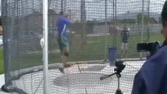 Discus - Fly Away смотреть онлайн